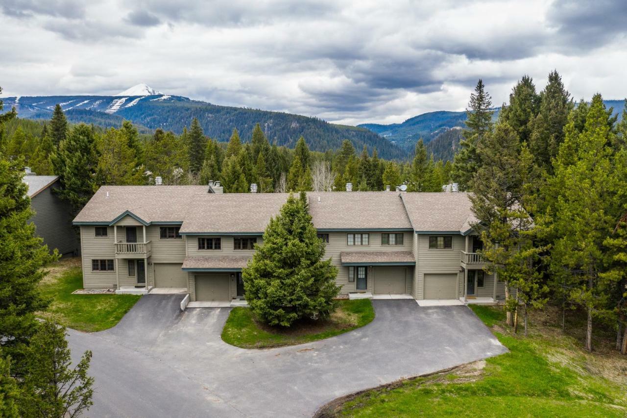 Hidden Village 724 Big Sky Luaran gambar