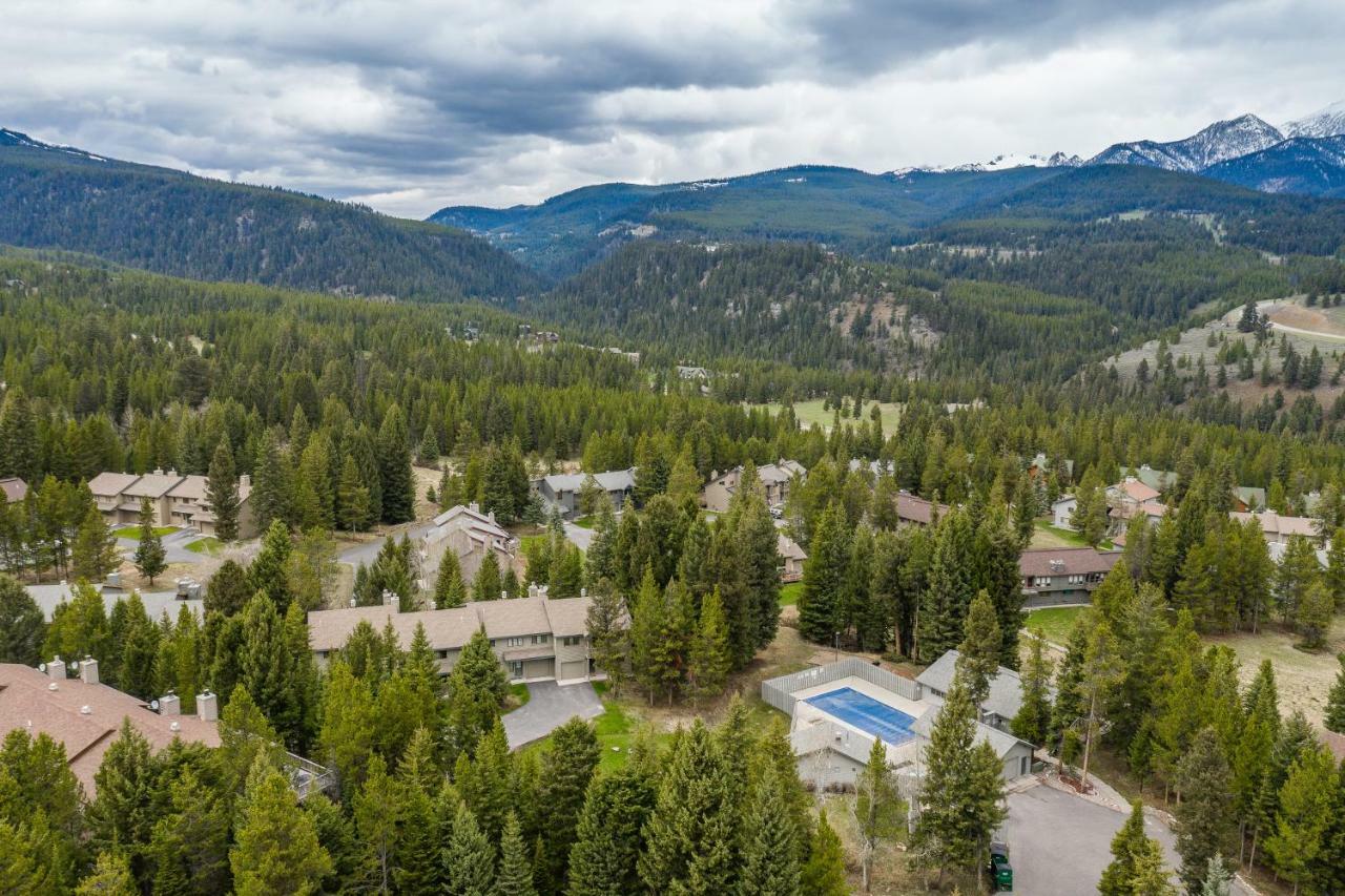 Hidden Village 724 Big Sky Luaran gambar